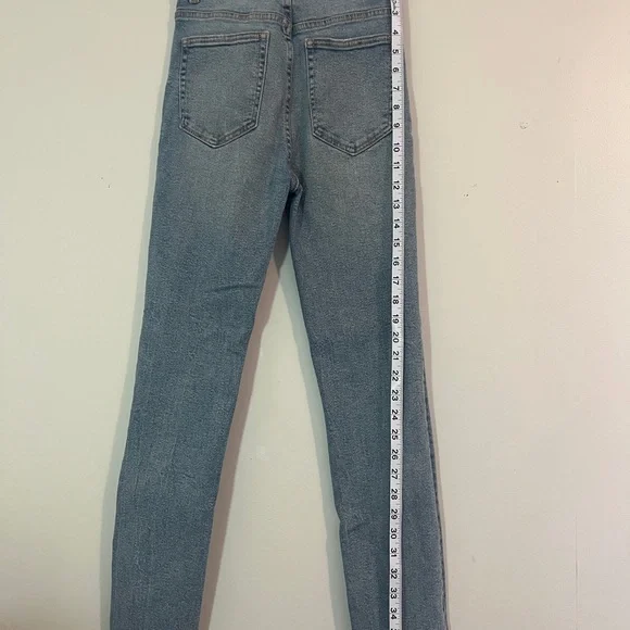 Zara juniors Light Blue Skinny Jeans - Picture 3 of 9
